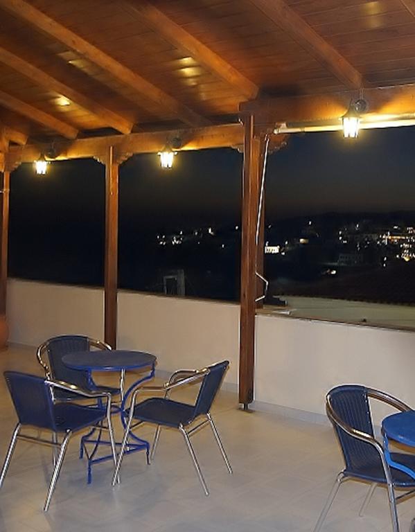 Idroussa Apartment Batsi  Exterior photo