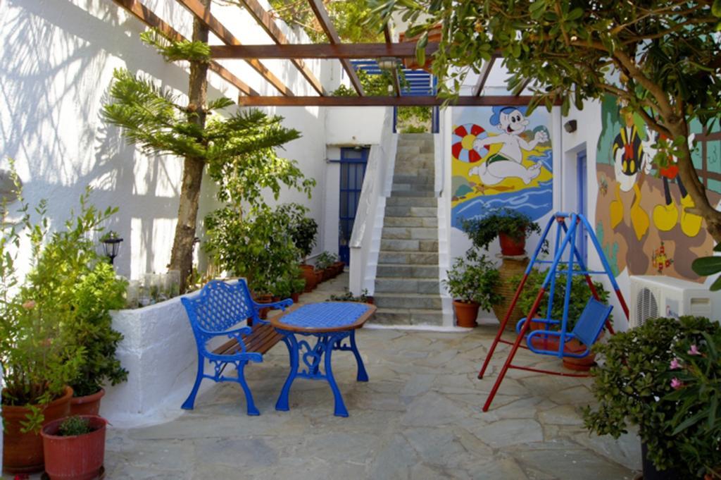 Idroussa Apartment Batsi  Exterior photo